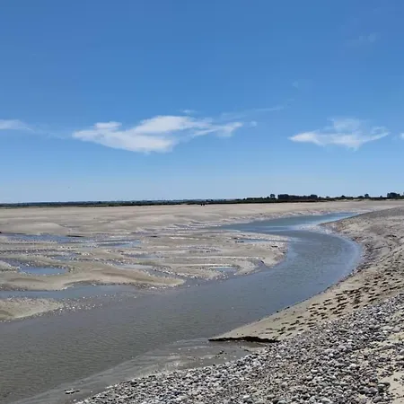 Unique And Cozy Family Home, Sleeps 6 Near Le Treport & Baie De Somme *