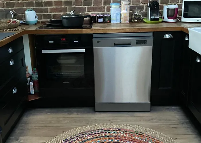 Unique And Cozy Family Home, Sleeps 6 Near Le Treport & Baie De Somme 度假居